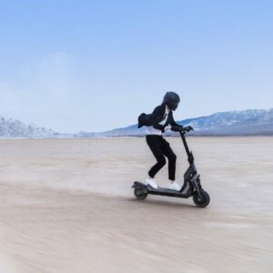 Alternative view of Segway Ninebot GT2P E-Scooter – 70 km/h, 90 km Reichweite